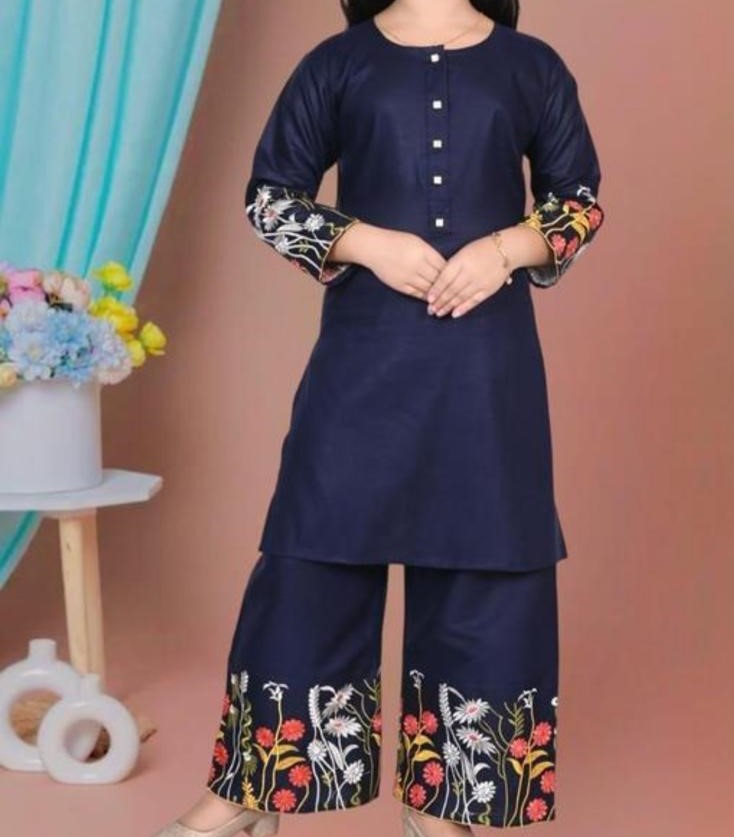Pretty embroidered girls kurtaset or dress