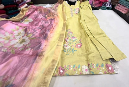 Light yellow glass silk embroidered kurta set