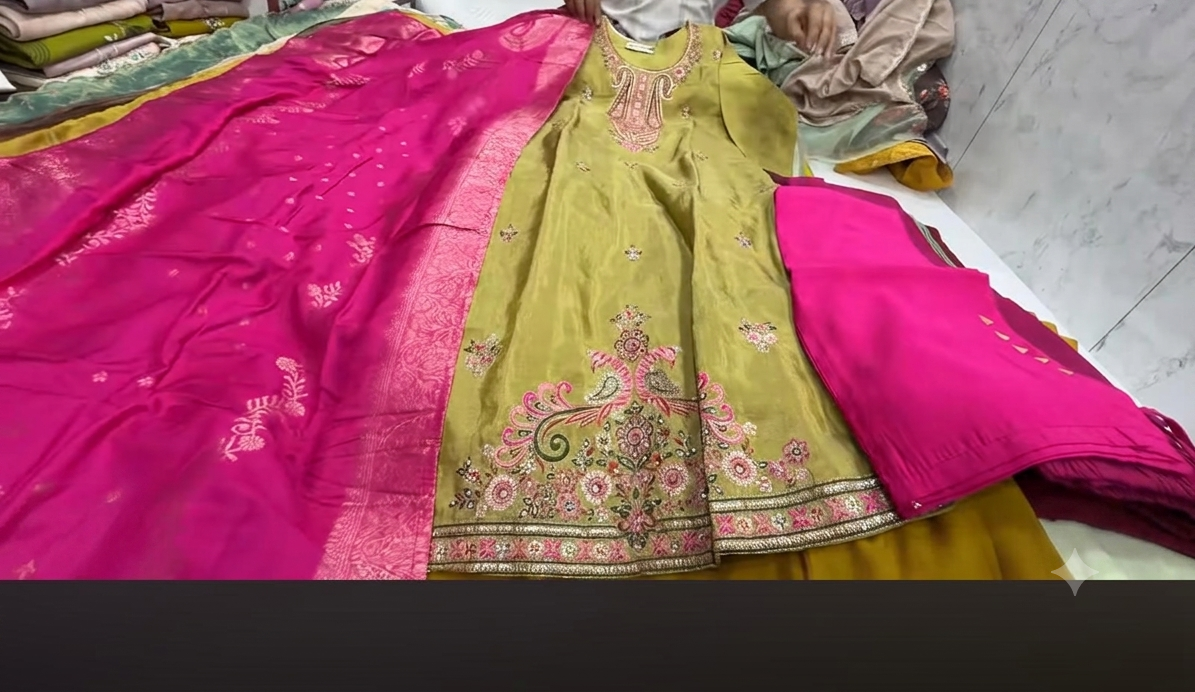 Glass silk kurta set (green)