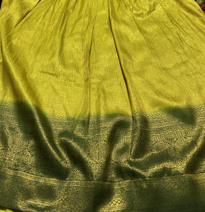 Soft silk gown (Green)