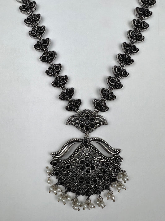 Oxidized Black stone and pearl jewelry set